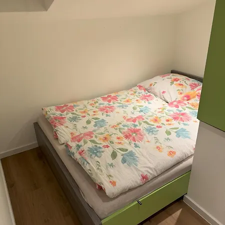 Schwalbennest Monteurwohnung * Korbach